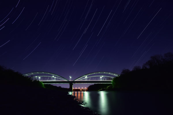 夜の福島橋